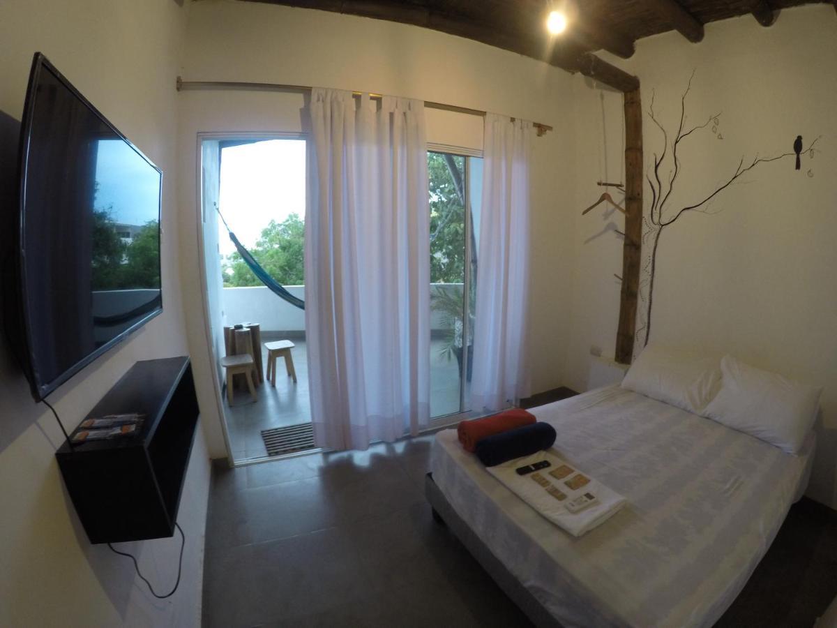 Kiwi Suites Hostel Montañita Extérieur photo