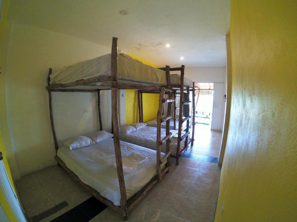Kiwi Suites Hostel Montañita Extérieur photo