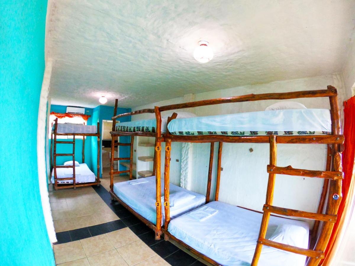 Kiwi Suites Hostel Montañita Extérieur photo