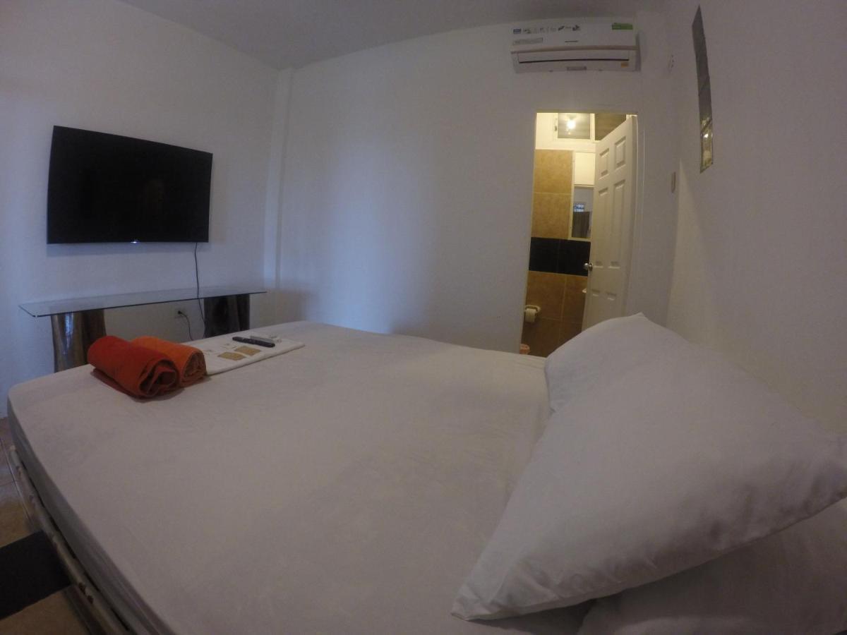 Kiwi Suites Hostel Montañita Extérieur photo