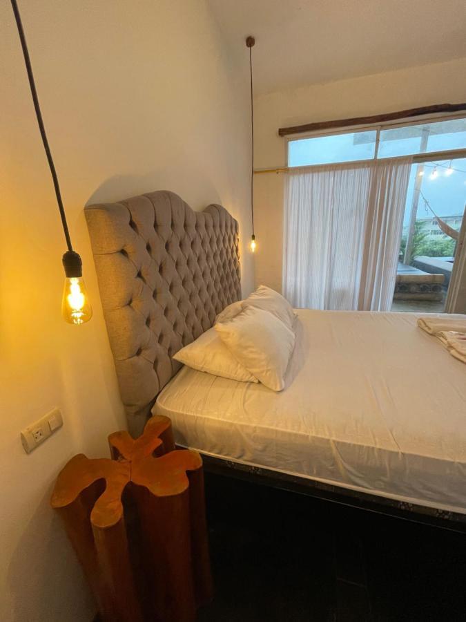 Kiwi Suites Hostel Montañita Extérieur photo